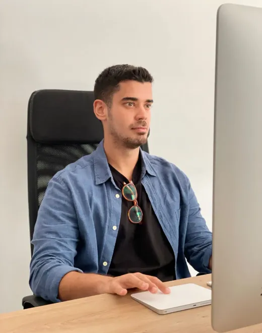 Juan Pardo, diseñador de páginas web para psicólogos